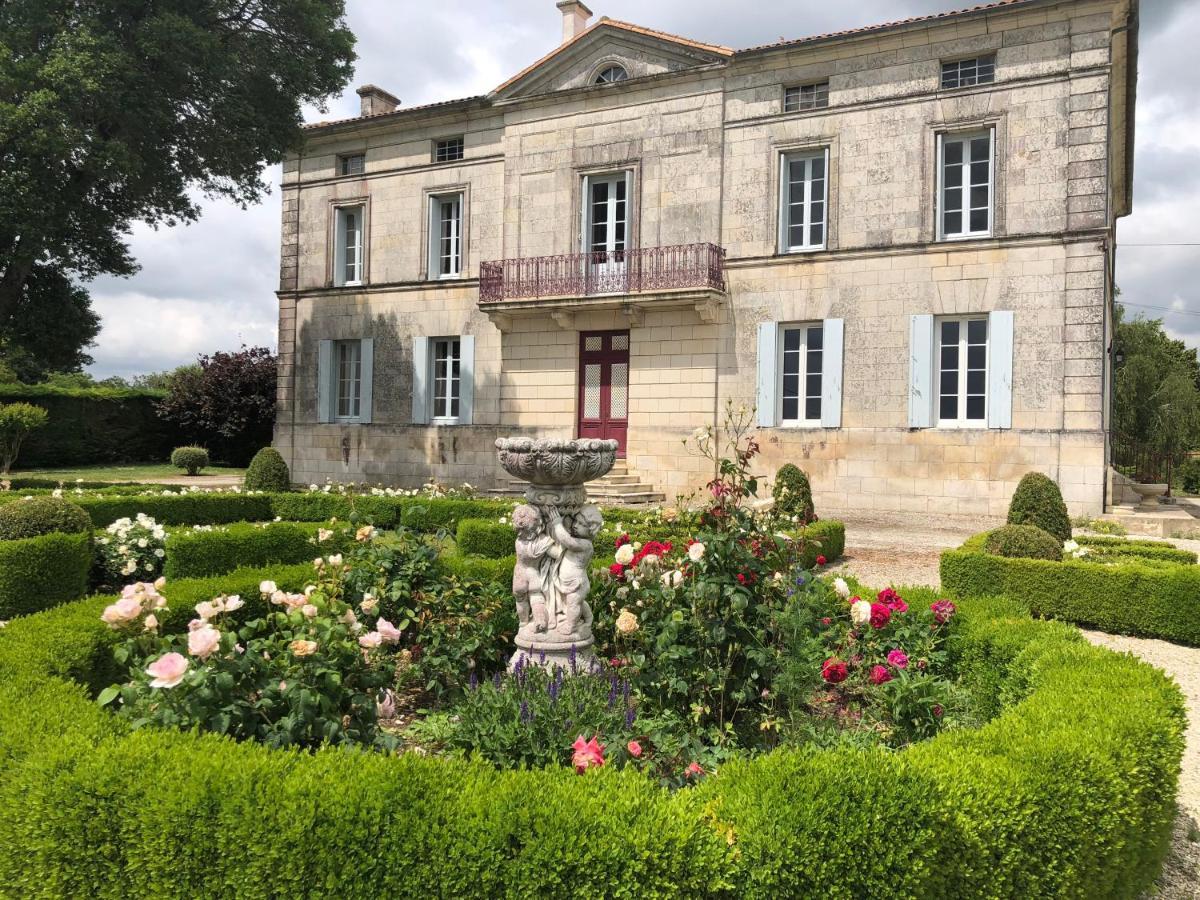 Les Croque-Notes, Chambres Et Table D'Hotes Lorignac Dış mekan fotoğraf