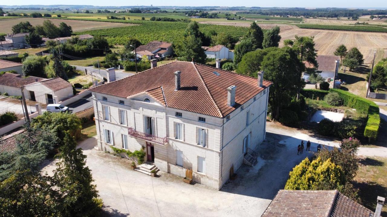 Les Croque-Notes, Chambres Et Table D'Hotes Lorignac Dış mekan fotoğraf